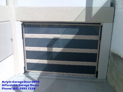 Acrylic Garage Door 0014